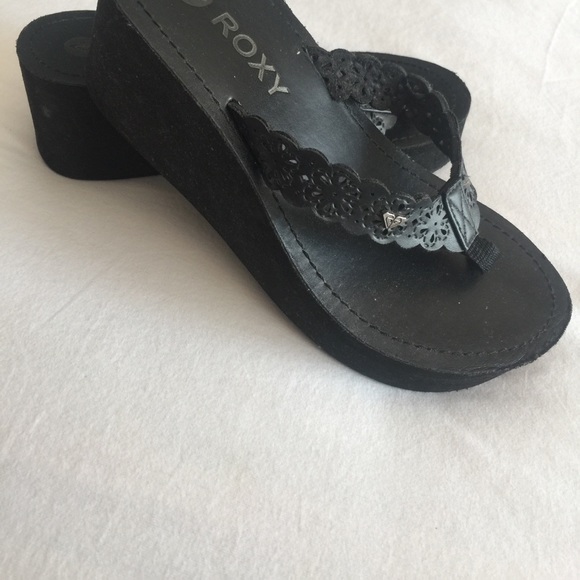 roxy wedge flip flops